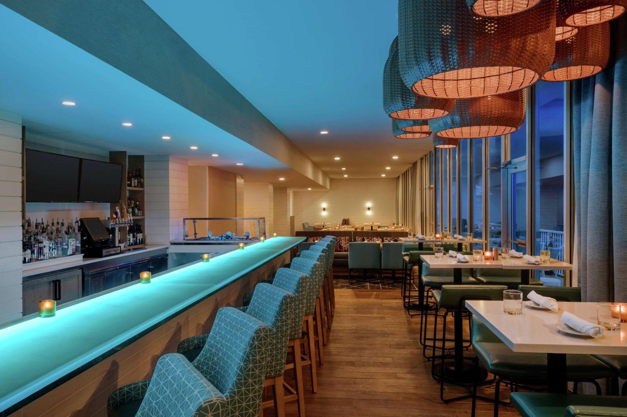Doubletree By Hilton Ocean Oceanfront