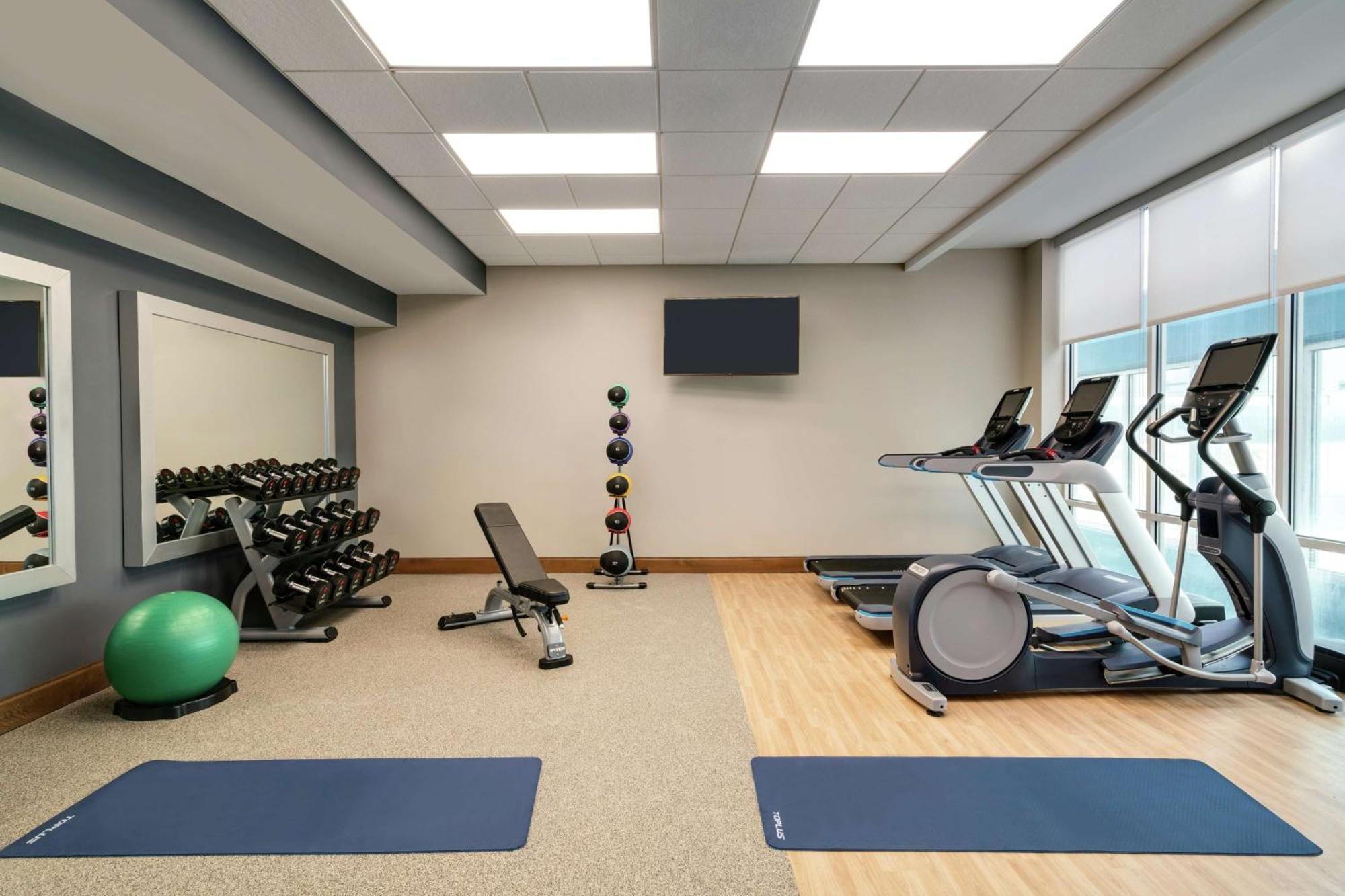 Hotel Doubletree By Hilton Ocean Oceanfront Ocean City