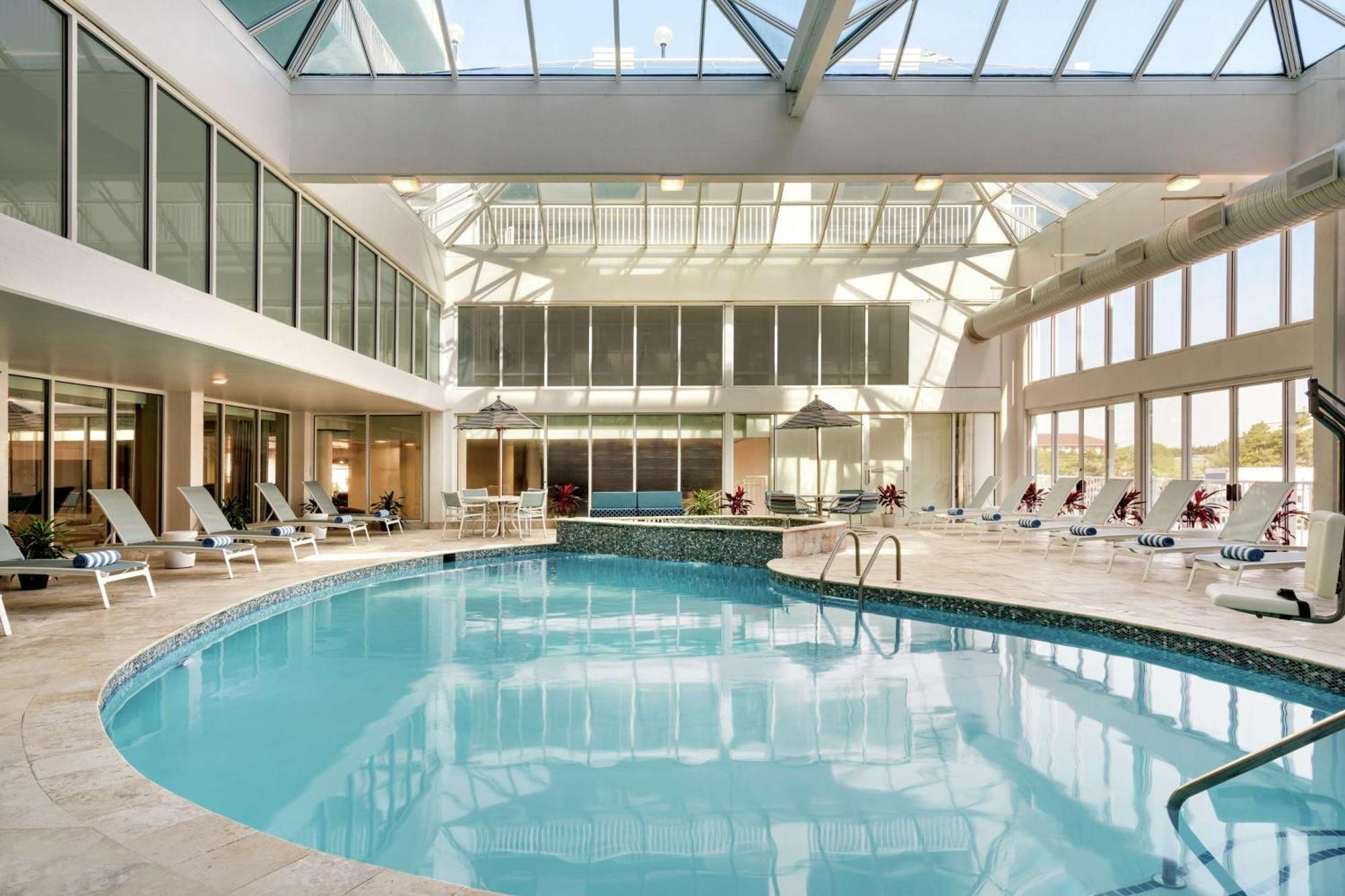 Hotel Doubletree By Hilton Ocean Oceanfront