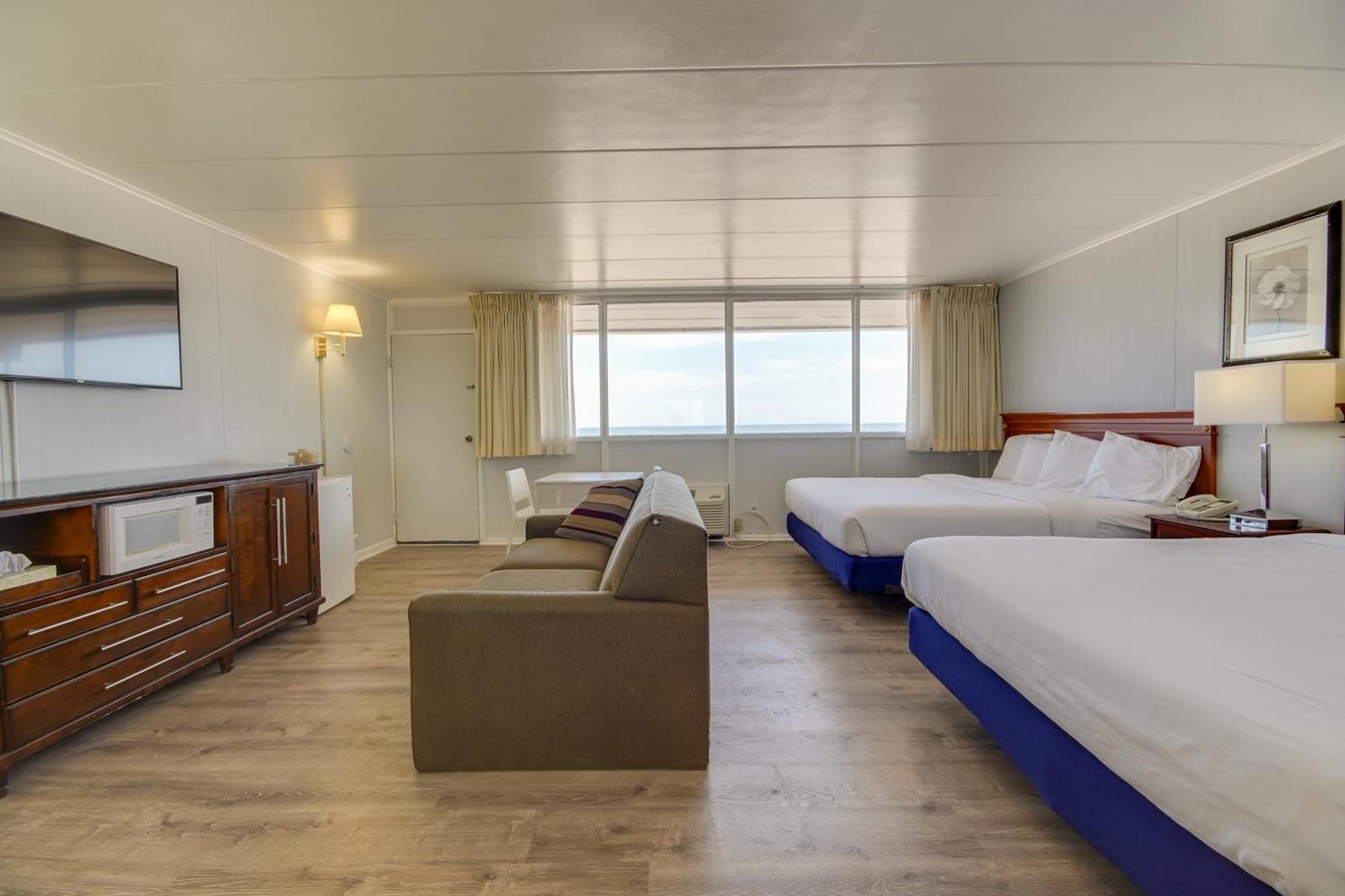 Rideau Oceanfront 2*