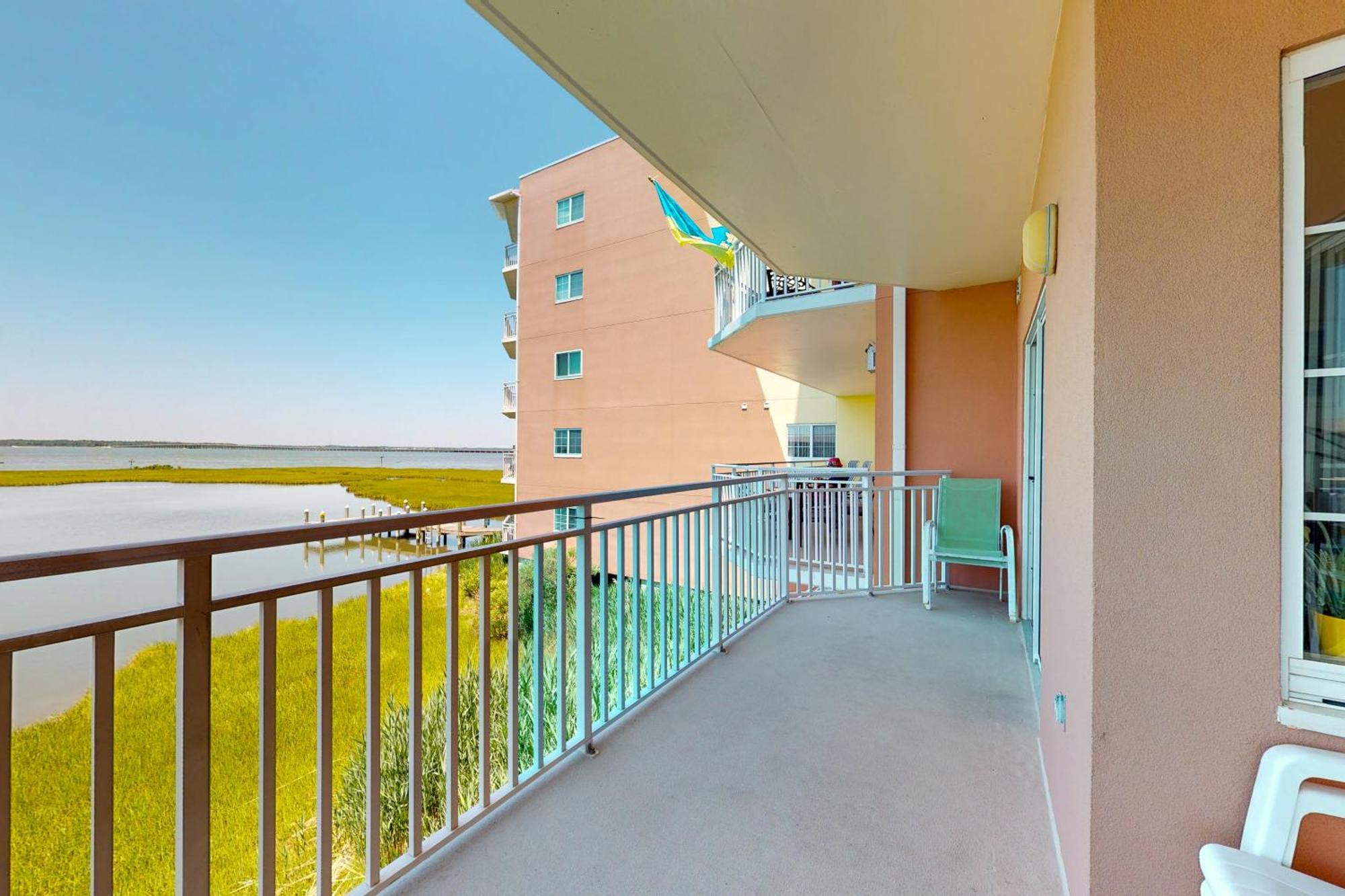 Sunset Bay 309