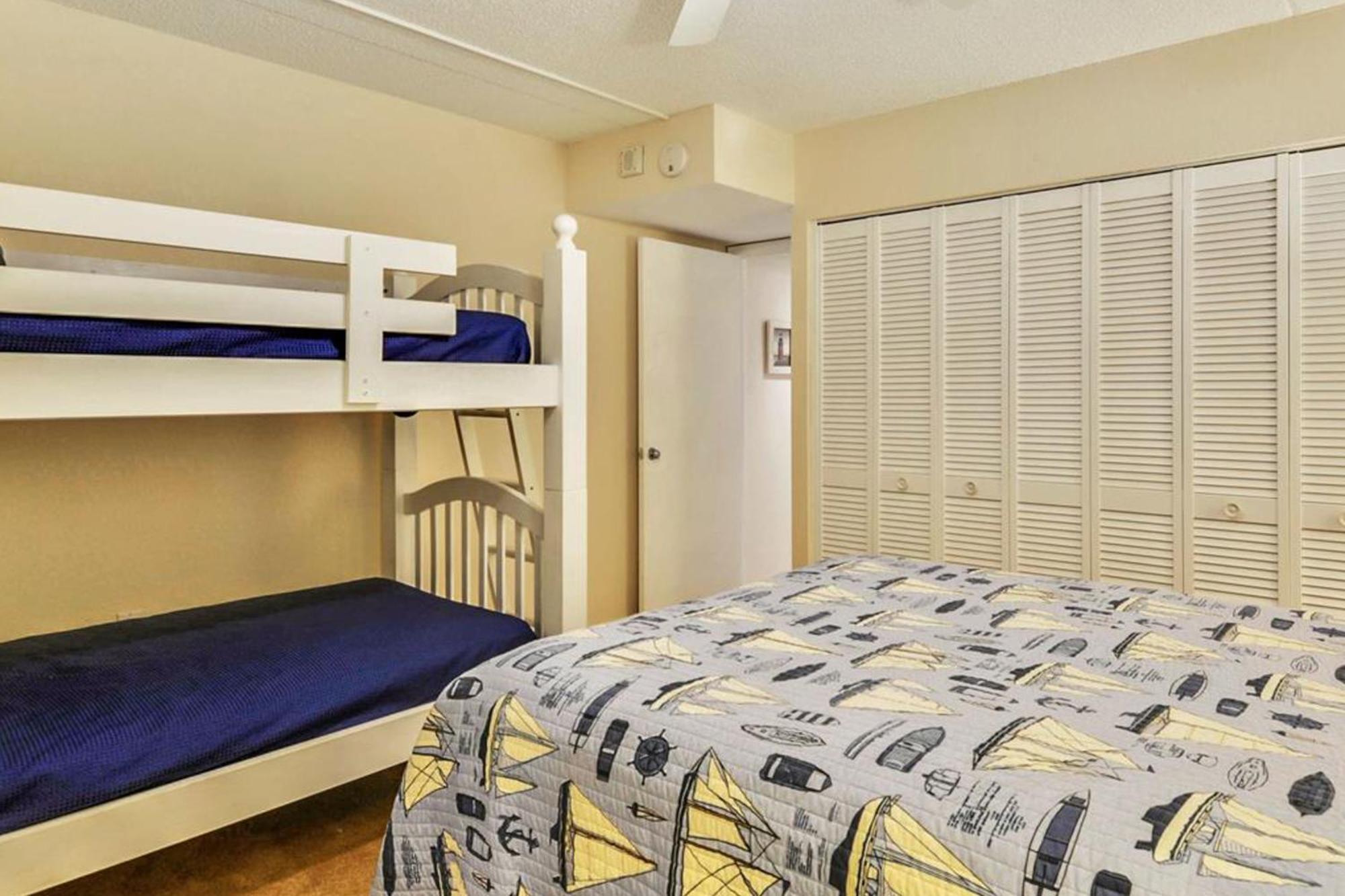 Holiday home Golden Sands