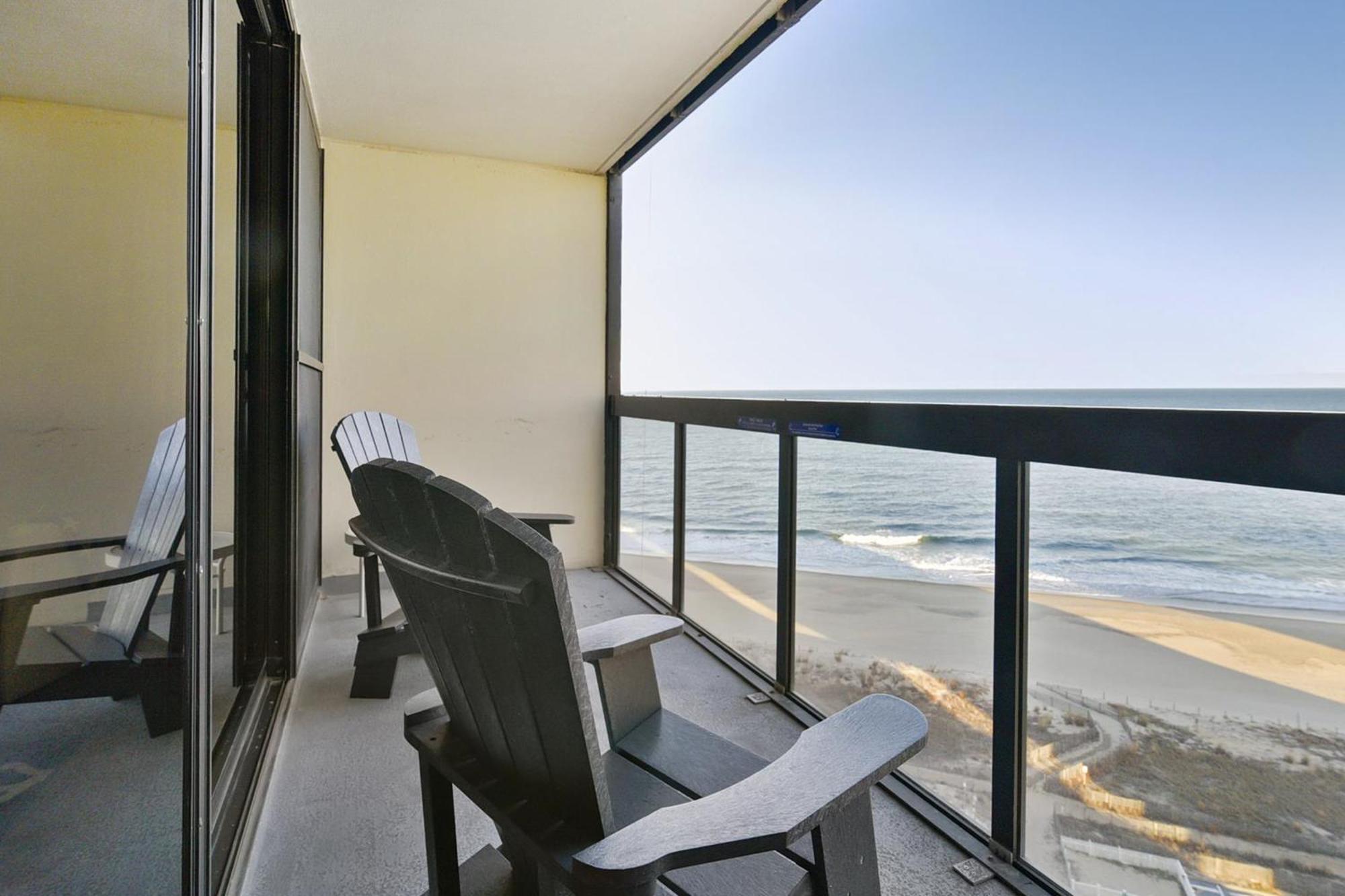 Golden Sands Viii *