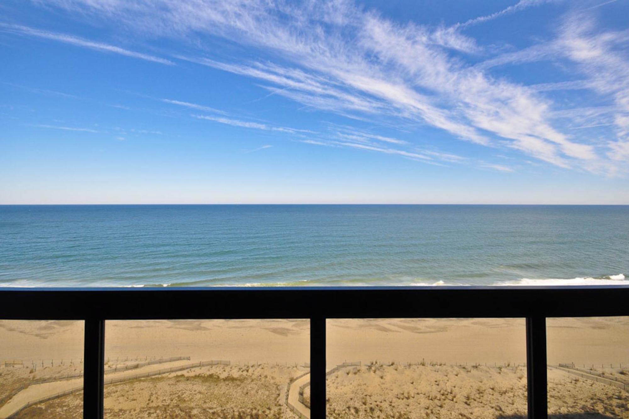 Golden Sands