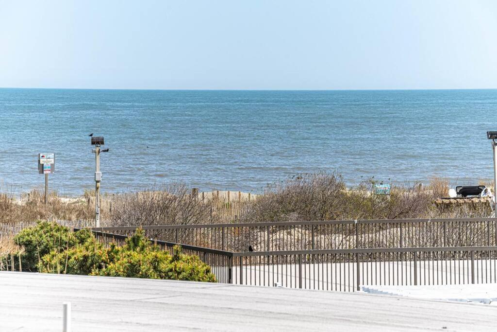 Fountainhead-ocean View Pool Sleeps 4 * Ocean City