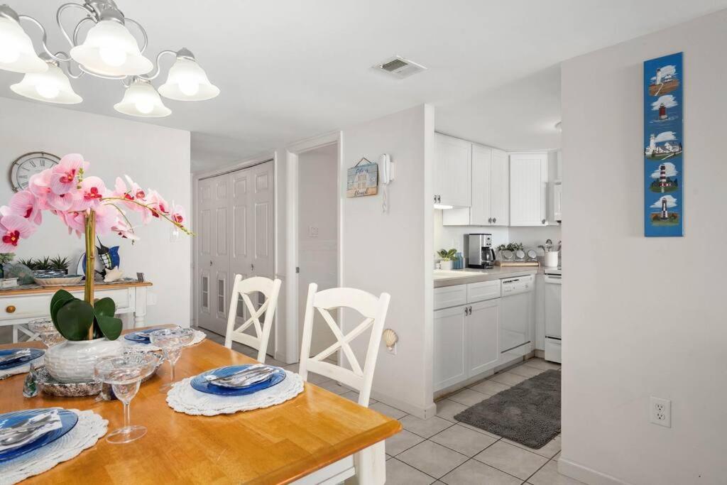 Fountainhead-ocean View Pool Sleeps 4 * Ocean City