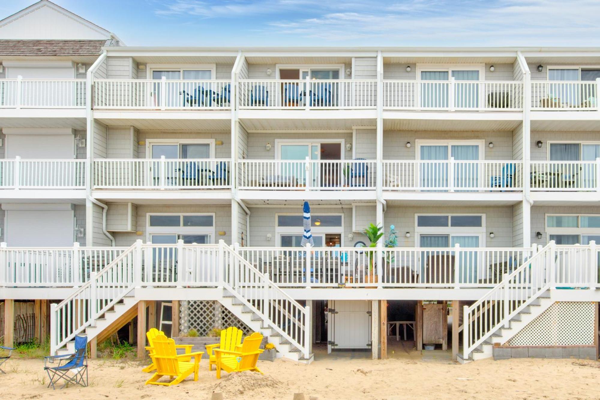 Holiday home New Oceanfront 4br 4ba Sleeps 20 With Game