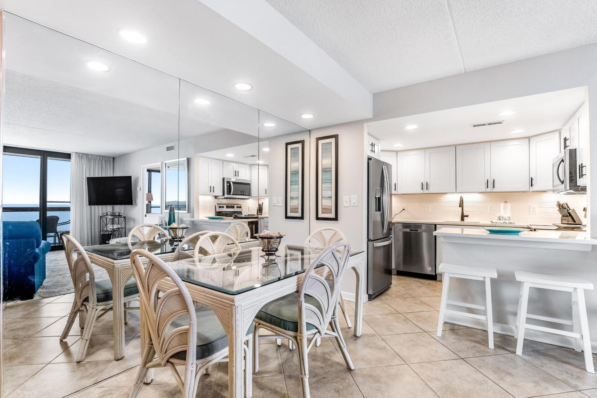 Golden Sands 607