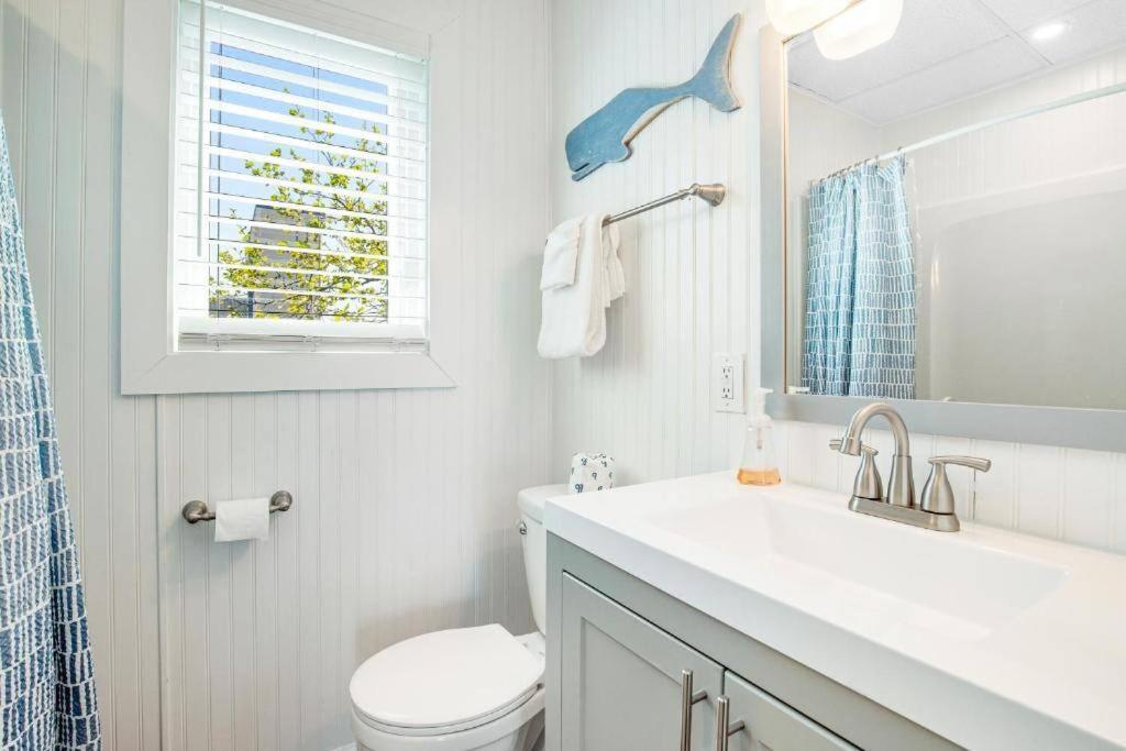 The Blue Crush - 3br Beachfront Family Retreat