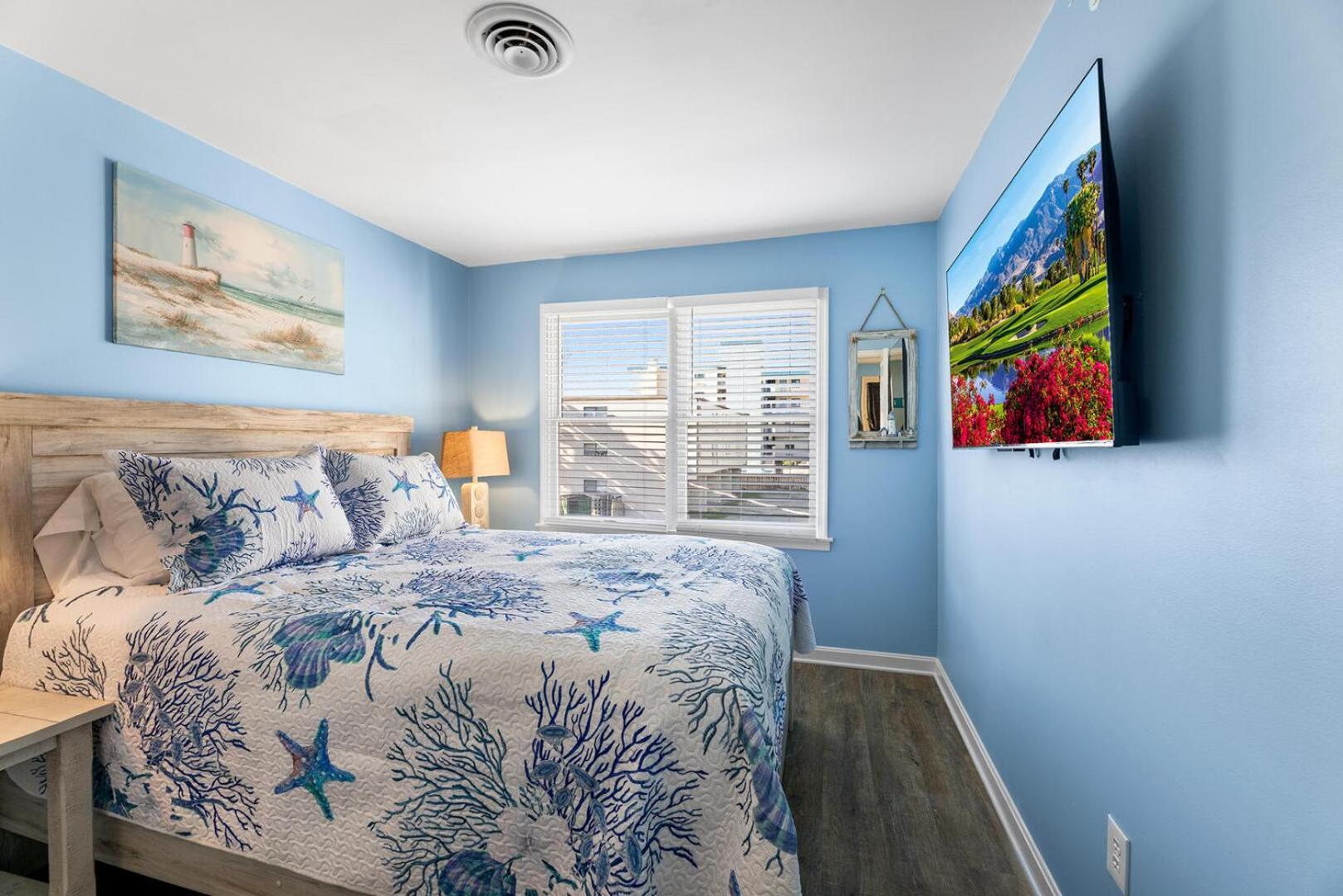 The Barracuda 2 Steps To The 2br Sleeps 6 Apartment
