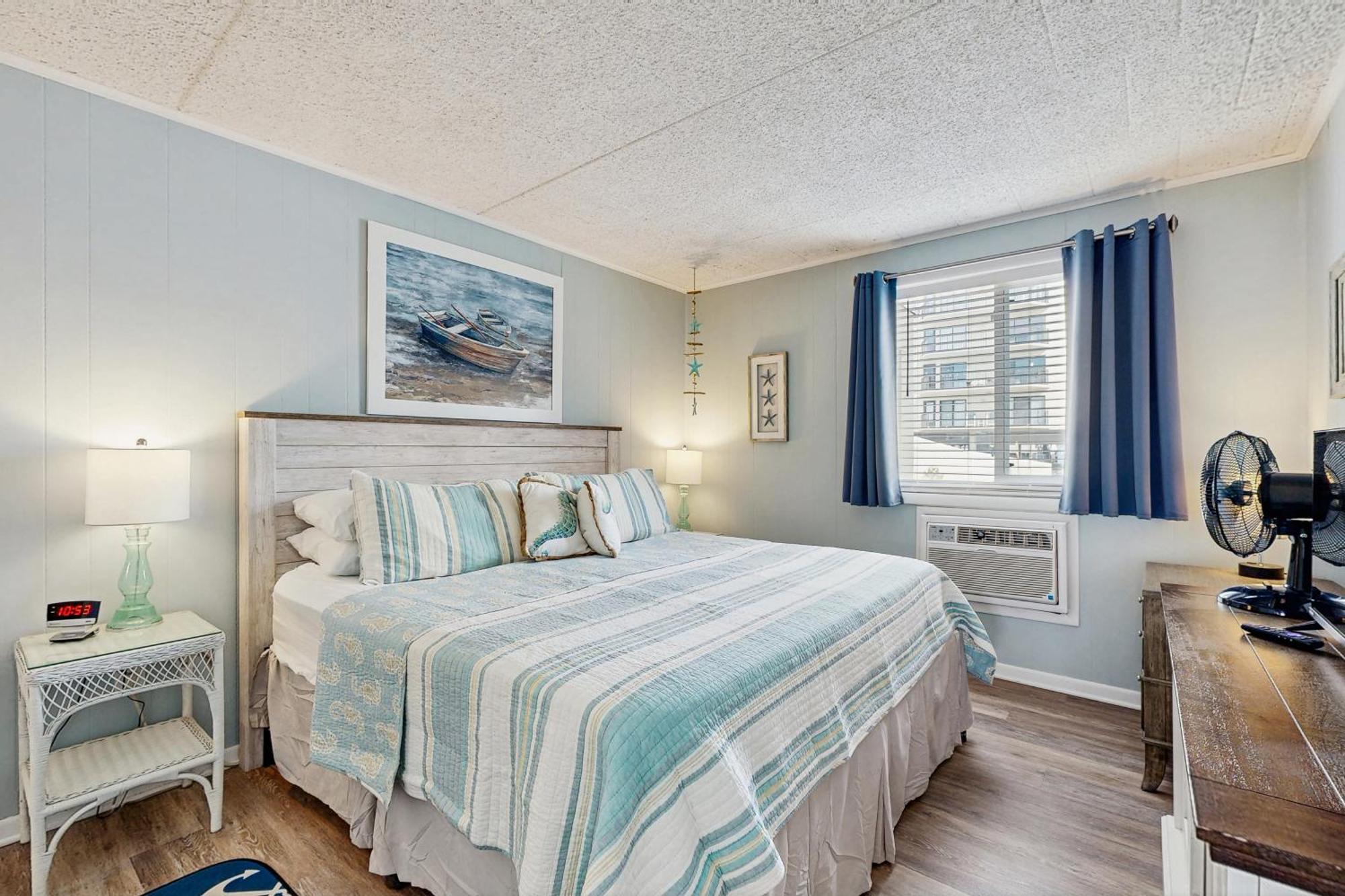 Apartment Colonial 102 *
