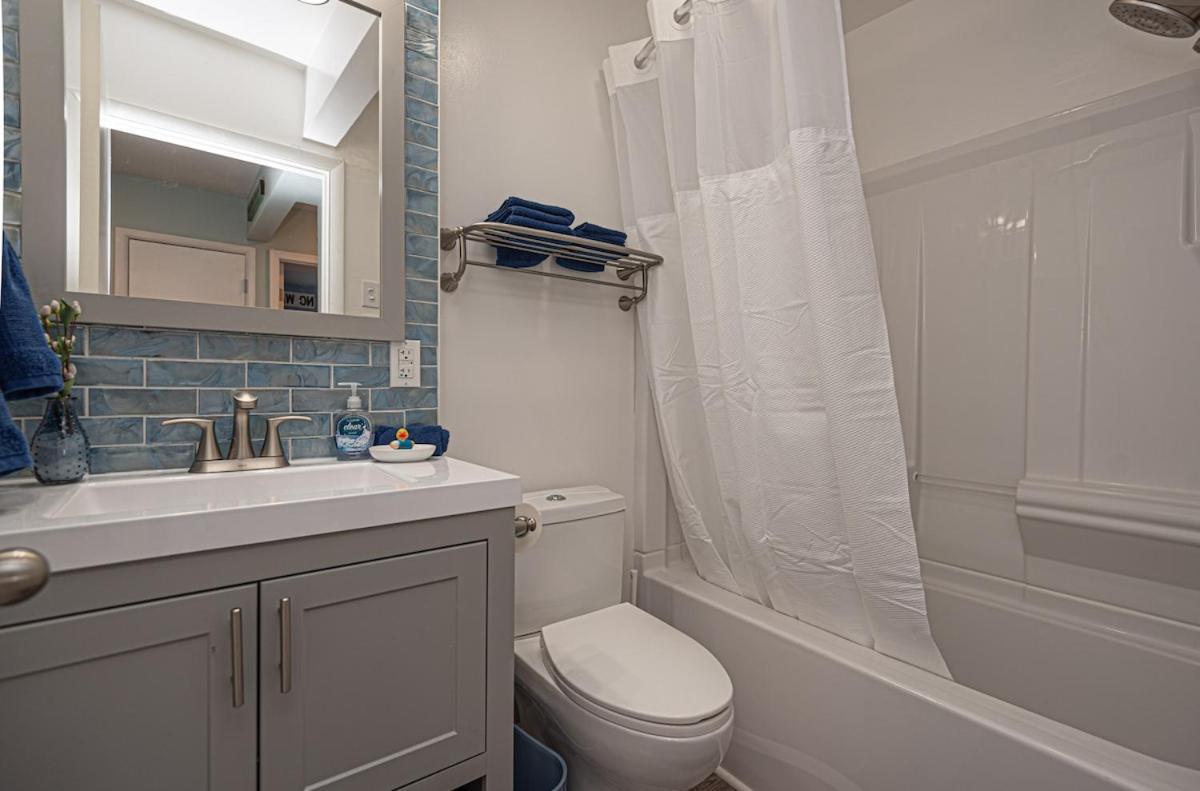 Waterside Six 302 - Captain's Pride Holiday home *