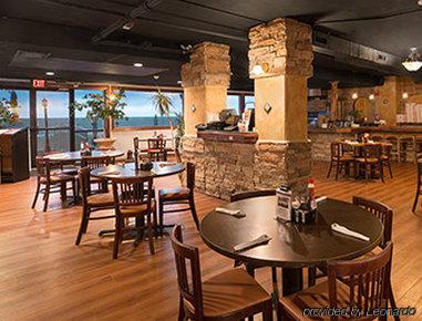 Howard Johnson By Wyndham Ocean Oceanfront Hotel