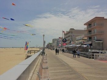 Americana Motor On Boardwalk Ocean City
