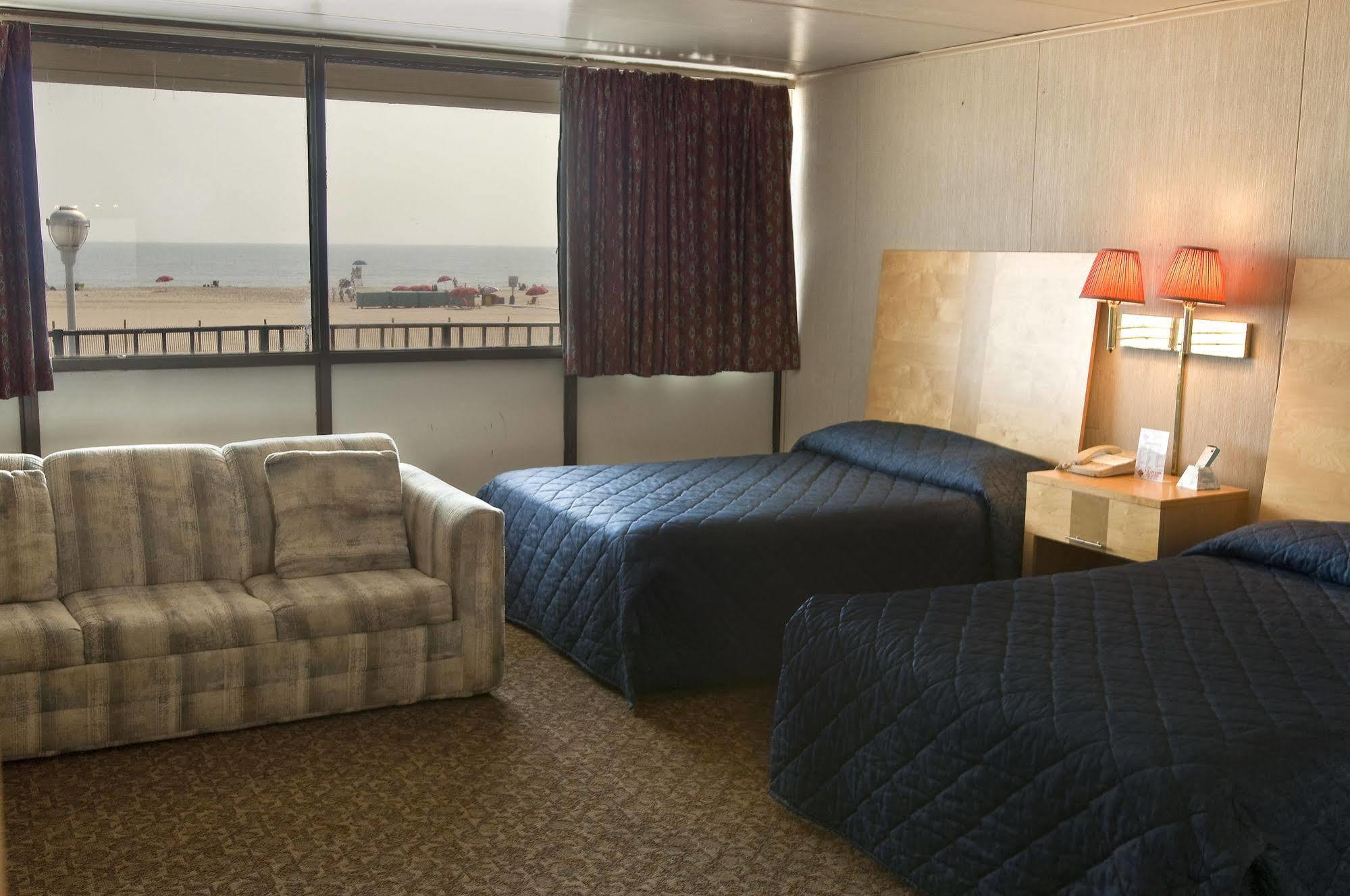 Rideau Oceanfront 2*