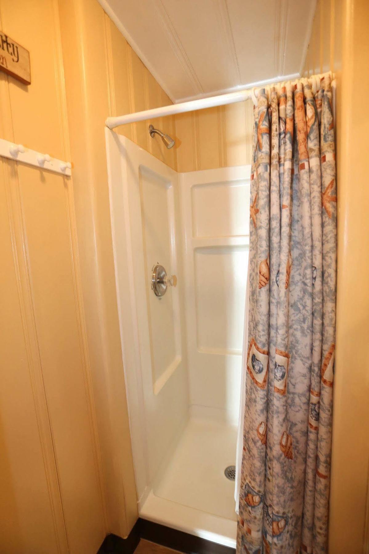 Atlantic House Bed & Breakfast Ocean City