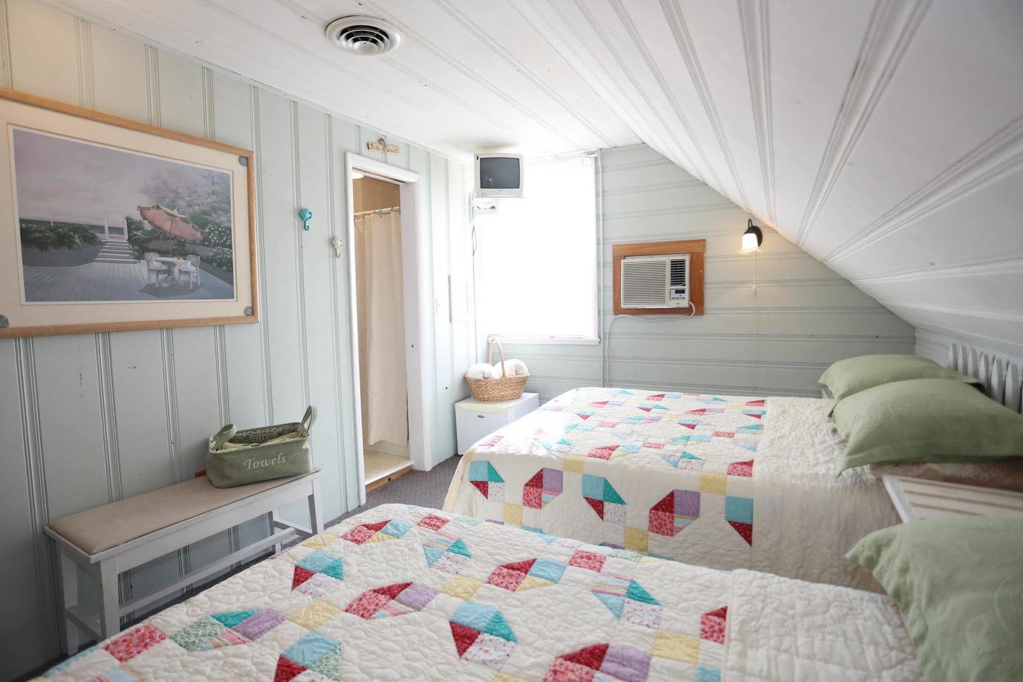 Atlantic House Bed & Breakfast