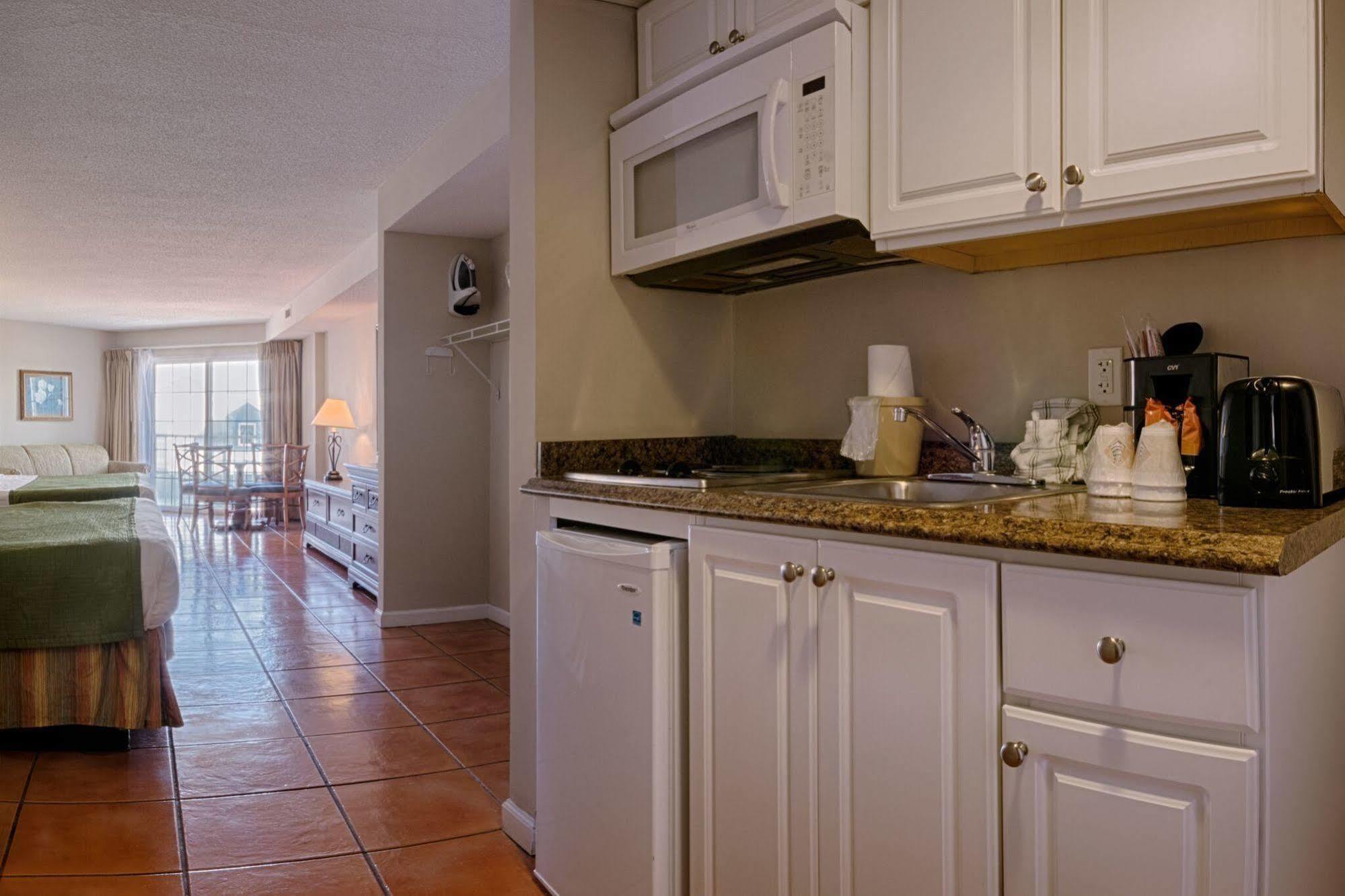 Tidelands Caribbean Boardwalk And Hotel 3*