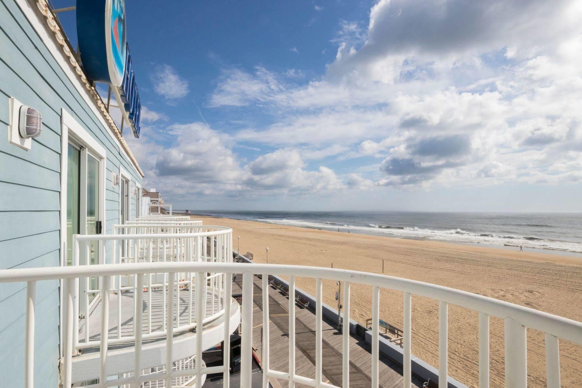 Hotel Tidelands Caribbean Boardwalk And 3*