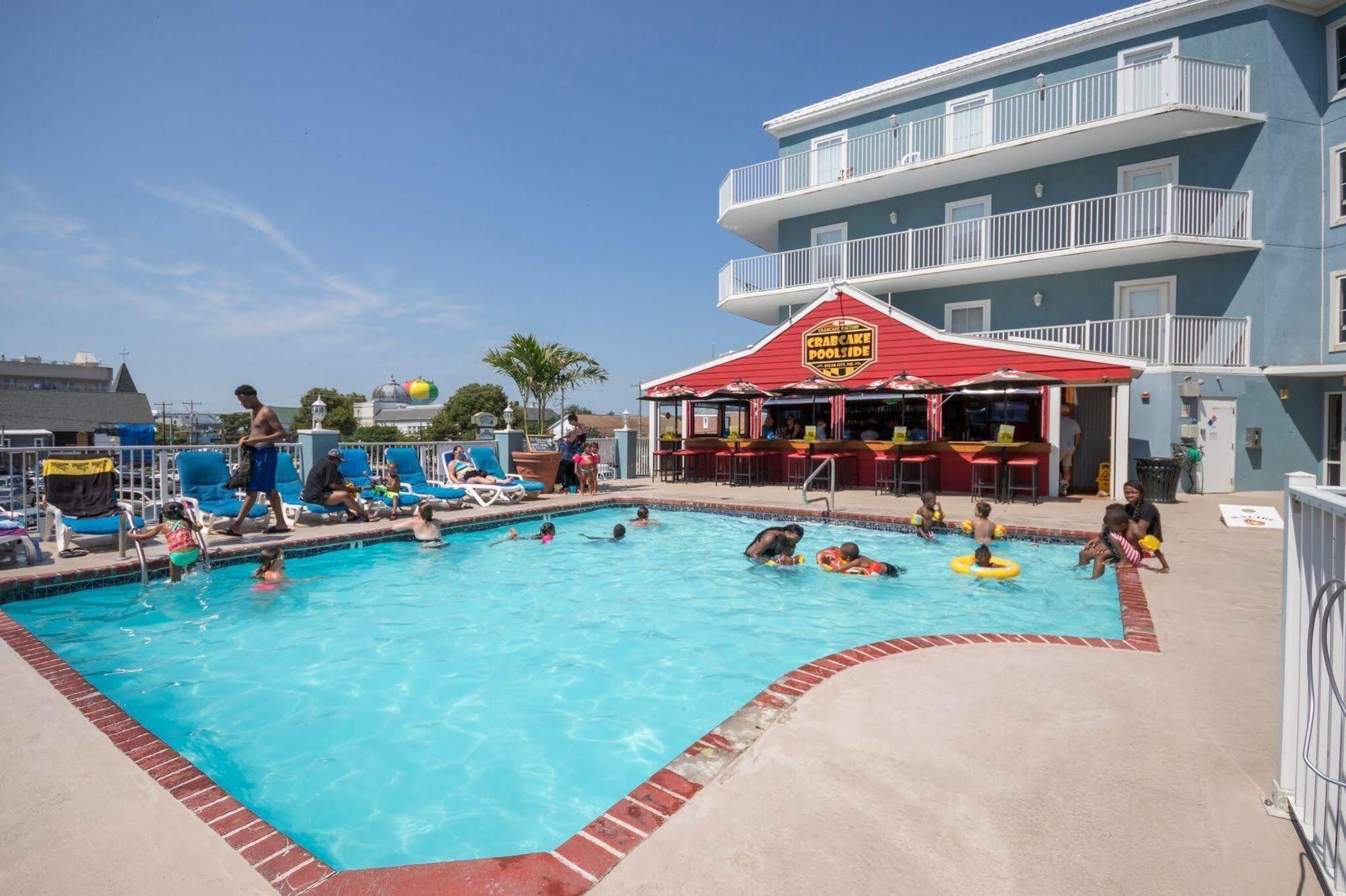 Tidelands Caribbean Boardwalk And Hotel 3*