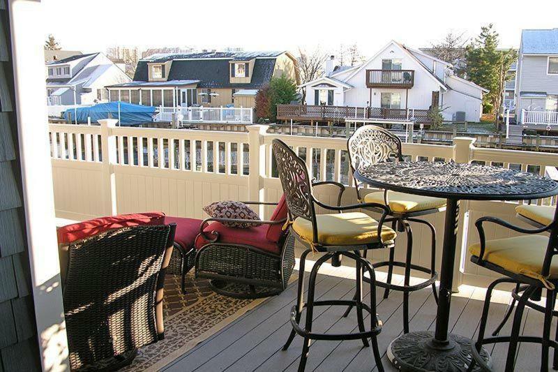 Harbour Club B16 Apartment *