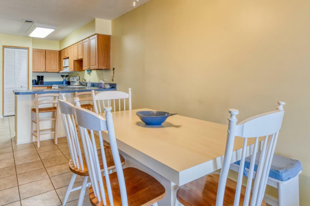 San Remo #202 - Fay's Bay Getaway Apartment