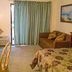 Marshall Inn