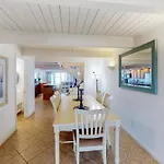 Village West 32