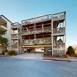 North Point Condo 301