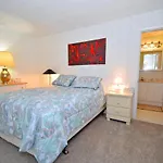 Alameda 5 Condo