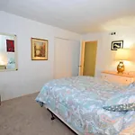 Alameda 5 Condo