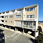 Pilot House 5 Townhouse