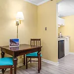 Cayman Suites Hotel