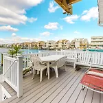 Gullway Getaway
