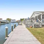 Channel Buoy Road 163