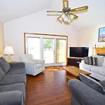 Fountain Road Home
