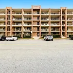 Colonial Unit 404