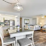 Harbour Island 403L Condo