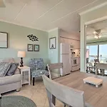 End-Unit Ocean City Condo With Panoramic Views!
