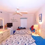 Harbour Island 406K Condo
