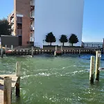 Deer Point 765