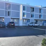Deer Point 765
