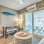 Bayfront Ocean City Condo, Walk To Beaches!
