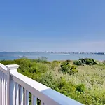 Luxury Ocean City Retreat With Beautiful Bay Views