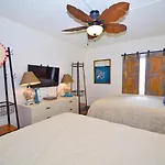 Beachaven 305 Condo