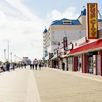 Ocean City Vacation Rental - Walk To The Beach!