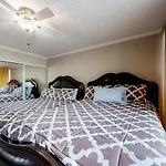 Golden Sands 618