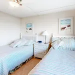 Golden Sands 1208