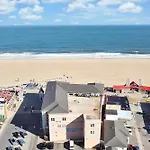 Oceanfront Villa 4