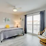 Remodeled Ocean City Getaway With Harbor Views!